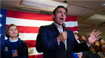 Wenig überraschend fuhr Trump bei der ersten Vorwahl der Republikaner um die US-Präsidentschaftskandidatur einen Sieg ein. Vielmehr war die Frage, wer sich den zweiten Platz sichert. Nun ist klar: Es ist Ron DeSantis.