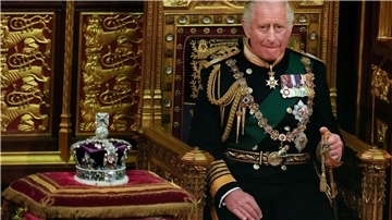 Weniger als zwei Wochen vor der geplanten Krönung von König Charles III. am 6. Mai 2023 haben Meinungsumfragen an der Begeisterung der Briten für ihr Königshaus Zweifel aufkommen lassen.