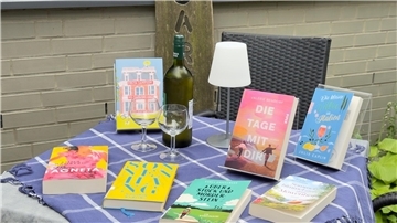 Wer noch Lesetipps für den Sommer braucht: Die Bücherei Tarmstedt hat welche - und die entsprechenden Schmöker gleich dazu.