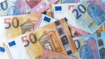 Wer viel Geld bei der Wespa auf dem Konto hat, muss dafür ab dem 27. Juli keine Strafzinsen mehr bezahlen.
