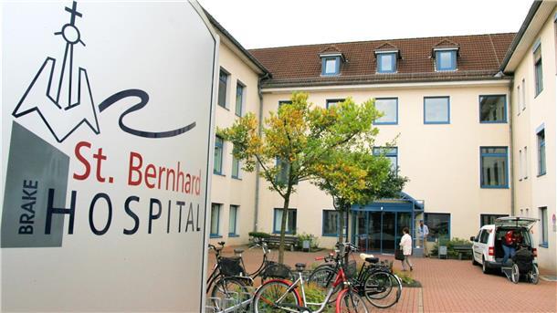 Ein Krankenhaus von außen.