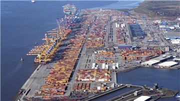 Containerterminal Bremerhaven. 