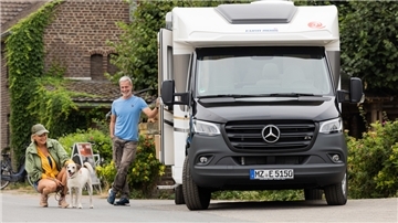 Werden für den Tourismus und die Wirtschaft immer wichtiger: Camper in Wohnmobilen und Caravans haben im vergangenen Jahr für einen Umsatz von 15 Milliarden Euro gesorgt.