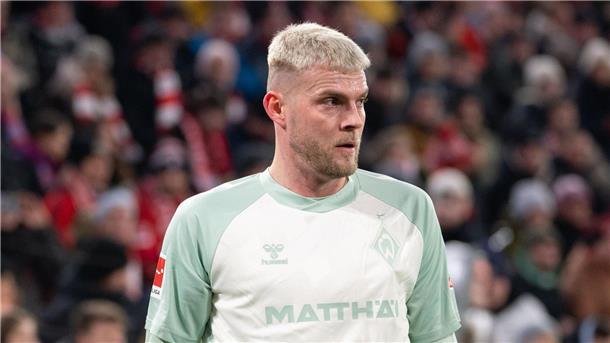 Werder-Angreifer Marvin Ducksch beklagte die Elfmeter-Entscheidung gegen sein Team.