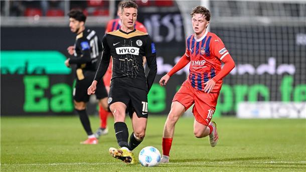 Steffen bestätigt Werder-Interesse an Wanner und Asllani Werders Wunschspieler: Fisnik Asllani (l) und Paul Wanner (r).