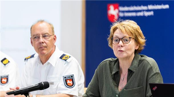 Wie gut ist Niedersachsen vorbereitet? Ministerin Daniela Behrens präsentiert Zahlen und Herausforderungen.