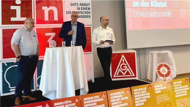 IG Metall: Norddeutsche Firmen müssen mehr investieren Wie können Industrie und Arbeitsplätze in Norddeutschland gestärkt werden? Darüber haben Betriebsräte auf einer Konferenz in Bremen gesprochen.