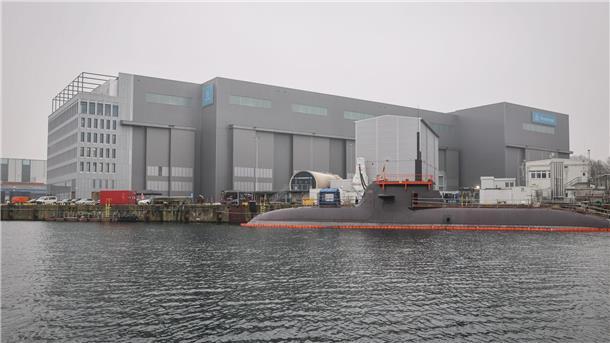 Wie sehen künftig die Besitzverhältnisse bei der Kieler Werft TKMS künftig aus? (Archivbild)