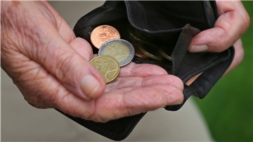 Wie viel Geld bleibt am Ende übrig? Die Deutsche Rentenversicherung hält die Grundrente für verfassungsrechtlich problematisch.
