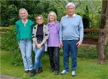 Wiedergewählt: Die Vorstandsmitglieder des Freundeskreises Asyl: Claudia Fuhse, Almadina Cordes, Birgit Graumann und Hartmut Schmidt (von links). Es fehlt Helga Schröder.