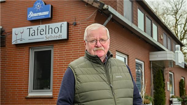 Wilfried Schmidt:und der Tafelhof Sellstedt. 