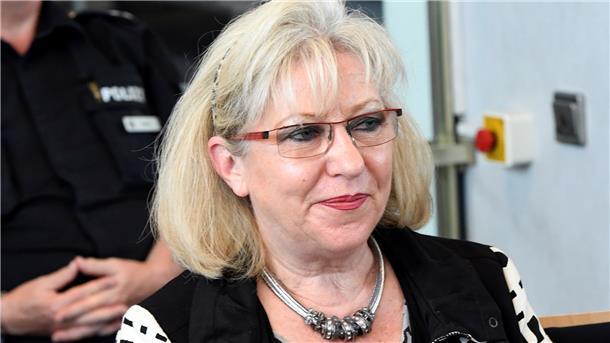 Will ein Jahr länger als geplant arbeiten: Die Amtsleiterin des Rechnungsprüfungsamtes, Beate Gissel-Baden.