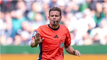 Will seine Erfahrung aus zwei Jahrzehnten Bundesliga weitergeben: Felix Brych.