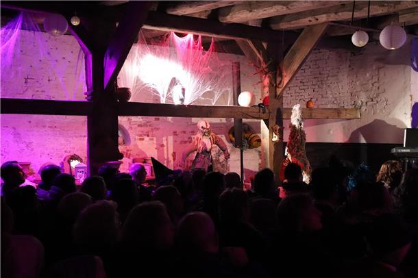 Wilstedt wird zu einer mystischen Bühne der Grusel-Gestalten: „Mystic Musical me...