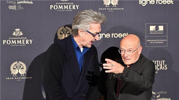 Wenders, Schlöndorff, Tykwer senden „Weckruf“ ans Parlament Wim Wenders und Volker Schlöndorff gehören zu den renommiertesten deutschen Regisseuren.