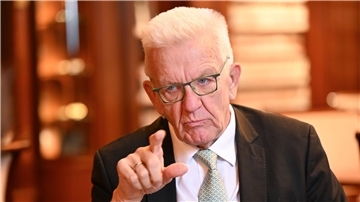 Winfried Kretschmann steht in Baden-Württemberg seit 2016 an der Spitze einer grün-schwarzen Koalition.