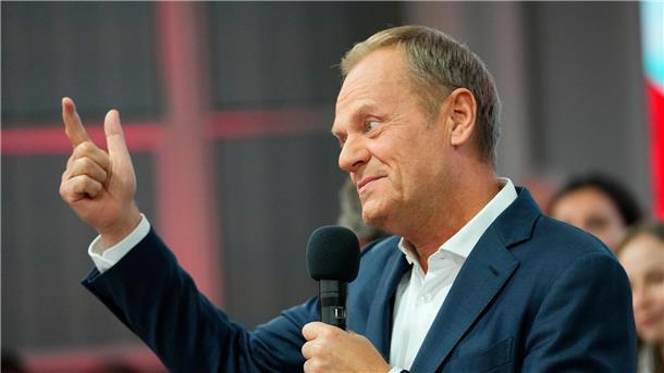 „Wir haben uns auf vier Jahre guter, harter und solidarischer Arbeit geeinigt“, sagt Donald Tusk.