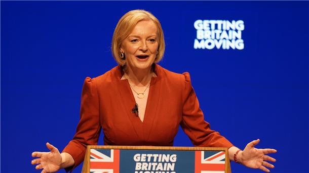Premierministerin Truss und die Tories am Abgrund „Wir sind die einzige Partei, die einen klaren Plan hat“, behauptet die britische Premierministerin Truss beim Parteitag der Konservativen.