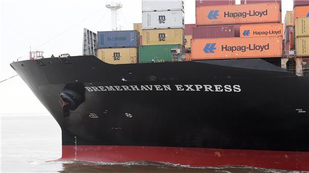 Wird das neue Bündnis zwischen Hapag-Lloyd und Maersk zum Express für Bremerhaven? Ein Schiff mit entsprechendem Namen hat Hapag-Lloyd jedenfalls schon benannt.