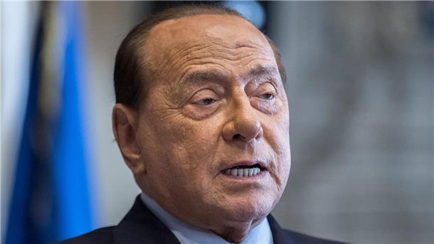 Wird seit vergangenen Mittwoch in einem Krankenhaus behandelt: Silvio Berlusconi.