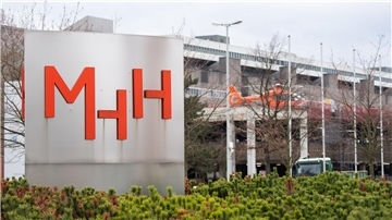 Wissenschaftler an der Medizinischen Hochschule Hannover untersuchen, wie das Sterben von Verwandten oder Freunden während der Corona-Pandemie erlebt wurde. (Symbolbild)