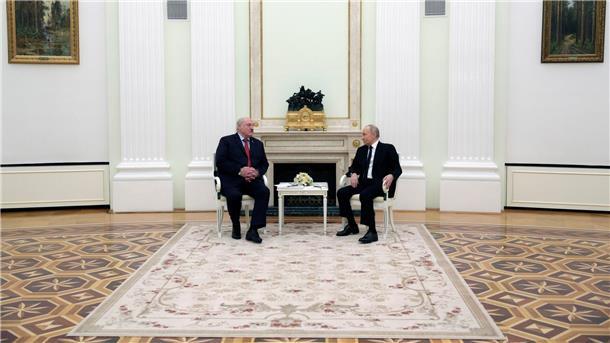 Wladimir Putin und Alexander Lukaschenko bei einem Treffen im Kreml.