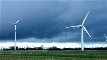 Wo und in welchem Ausmaß Windkraftanlagen errichtet werden, entscheidet sich aktuell im Landkreis Cuxhaven durch detaillierte Einzelfallprüfungen. Eine Gebietskulisse für Vorrangstandorte existiert nicht.