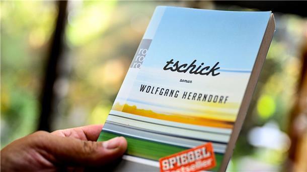 Herrndorf zehn Jahre tot: Millionen Mal „Tschick“ Wolfgang Herrndorf schrieb mit „Tschick“ einen Bestseller.