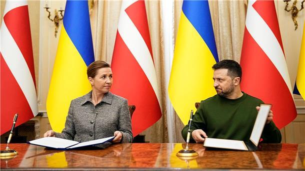 Krieg gegen die Ukraine: So ist die Lage Wolodymyr Selenskyj und Mette Frederiksen unterzeichnen in Lwiw ein Sicherheitsabkommen zwischen Dänemark und der Ukraine.