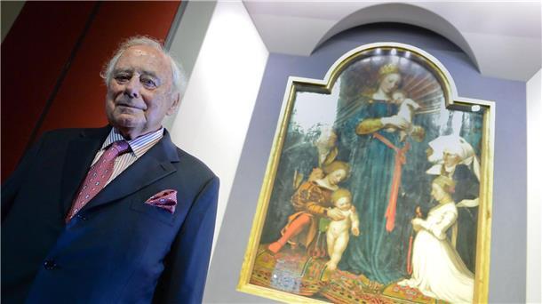 Würth ist auch Kunstsammler. Hier steht er vor dem Gemälde „Schutzmantelmadonna“ von Hans Holbein, das in einem seiner Museen in Schwäbisch Hall zu sehen ist. (Archivbild)