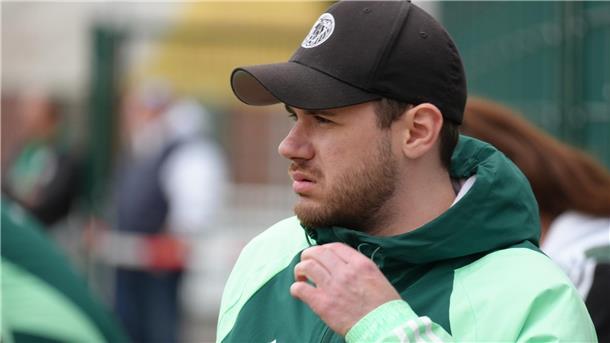 Wulsdorfs Trainer Lukas Kretschmann muss sich weiter Sorgen im Abstiegskampf machen. Am Sonntag steht das Derby gegen den FC Sparta an.