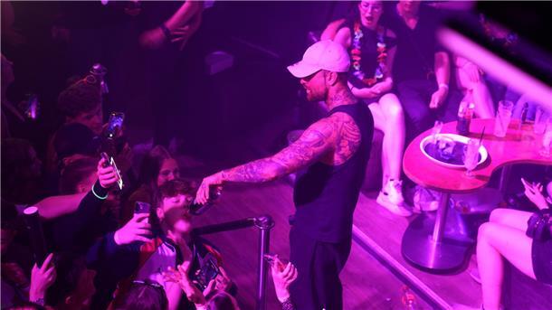 XXL-Flirtparty in Janssens Tanzpalast in Lüdingwort: Da ist gute Laune und viel ...