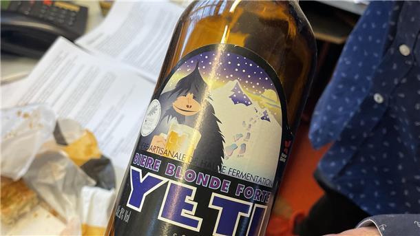 5 Dinge, die Sie noch nicht über die Jahnhalle wussten Bierflasche