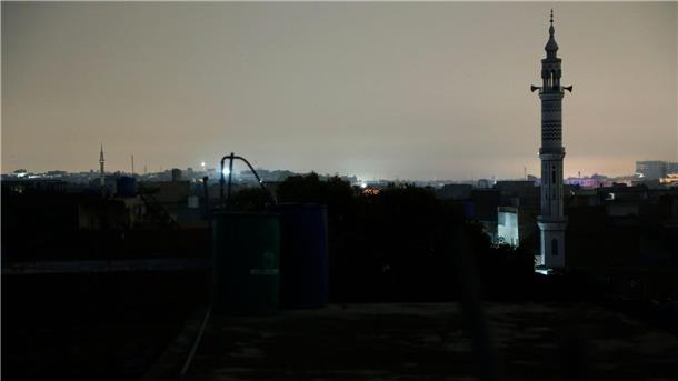 Zappenduster: Blick auf die Stadt in der pakistanischen Provinz Punjab (Archivbild).