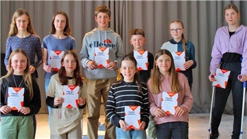 Zehn Schülerinnen und Schüler aus Bremerhaven und Bremen hatten sich für den Landesentscheid qualifiziert.