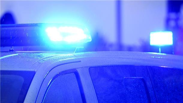 Zeugen werden gebeten, sich bei der Polizeistation Loxstedt zu melden.