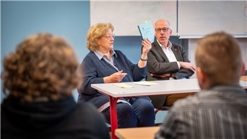 Zoff im Stadtverordnetenvorstand: Irene von Twistern (CDU) wirft Torsten von Haaren (SPD) vor, Entscheidungen im Alleingang zu treffen.