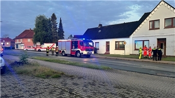 Zu einem vermuteten Gasaustritt wurden Polizei, Feuerwehr und Rettungsdienst am frühen Montagmorgen in die Kivinanstraße gerufen. Das Ganze erwies sich jedoch als Fehlalarm. 