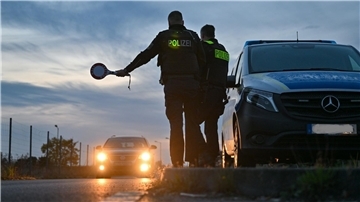 Zu hohe oder nicht angepasste Geschwindigkeit ist nach wie vor eine Hauptursache für schwere Unfälle. Die Polizei führt daher immer wieder Kontrollen durch - auch in der Wesermarsch.