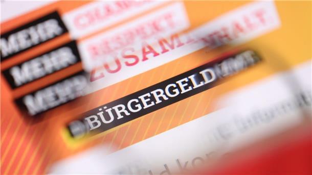 Zum Jahreswechsel soll das Bürgergeld Hartz IV ablösen.