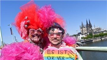 Zum Kölner CSD werden wieder Hunderttausende Menschen erwartet.