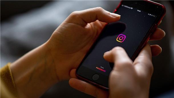 Instagram mit drei Milliarden Nutzern monatlich Zur Rekordmarke von drei Milliarden Nutzern täglich trugen Direktnachrichten, Kurzvideos und Empfehlungen bei. (Archivbild)