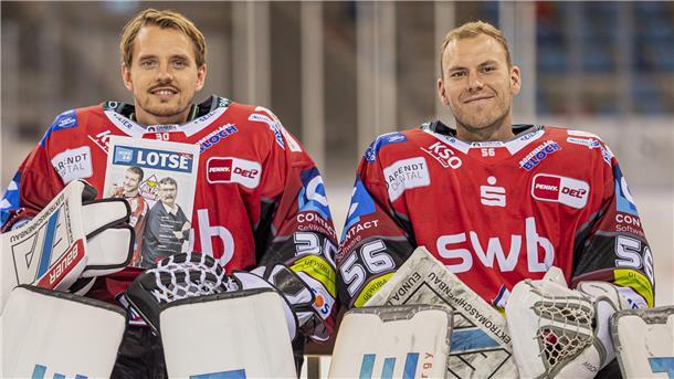 Zwei DEL-Spieler des Monats auf einen Blick: Kristers Gudlevskis und Maximilian Franzreb lassen die Fischtown Pinguins jubeln.