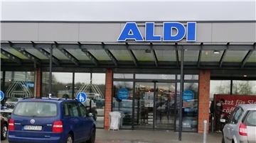 Zwei der vier Aldi-Filialen in der Wesermarsch befinden sich in Nordenham: Im Nordsee-Center (Bild) und am Mittelweg.