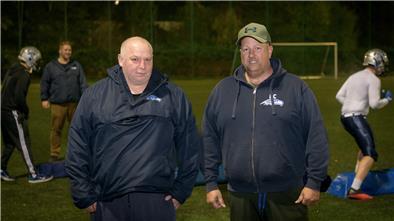Zwei Seahawks-Urgesteine nehmen den Neuaufbau bei den OSC-Footballern in die Hand: Frank „Tiny“ Schulz (links) als Defensiv-Koordinator und Mike Böhlken, der wieder das Amt des Headcoaches übernommen hat.