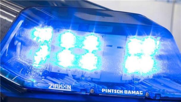 Zwischen Neuenwalde und Debstedt kam ein junger Autofahrer ums Leben.